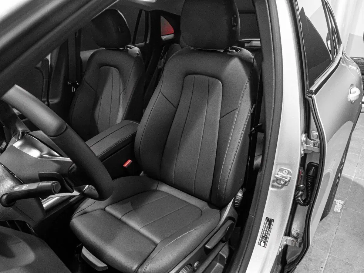 Mercedes-Benz GLA SUV nuova a Ancona (12)
