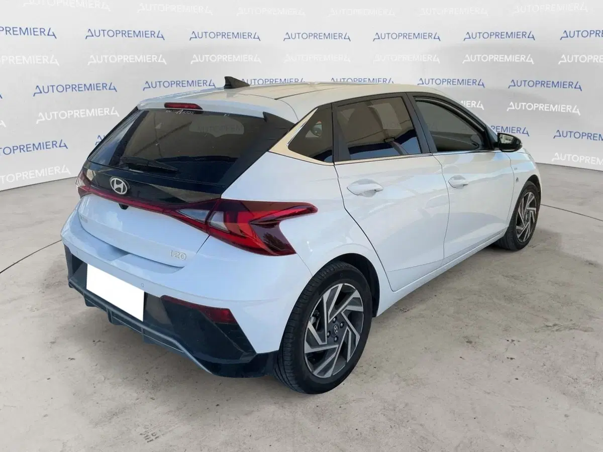 Hyundai i20 usata a Como (4)
