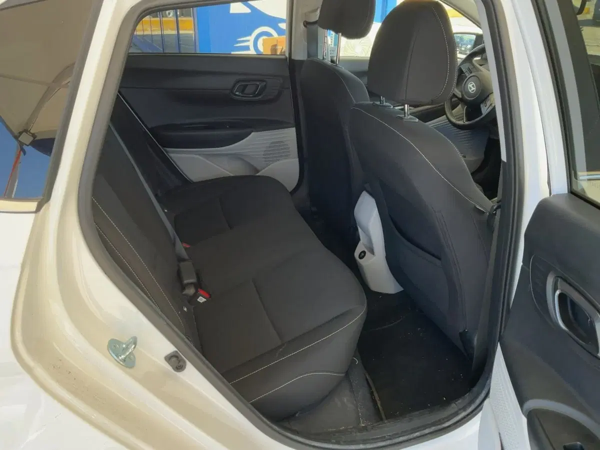 Hyundai i20 usata a Como (9)