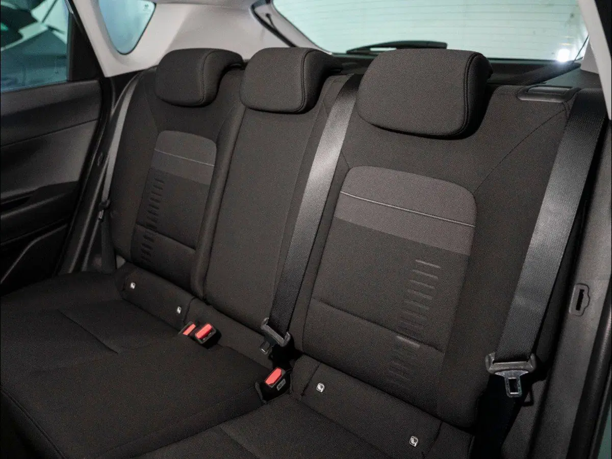 Hyundai Bayon nuova a Macerata (14)