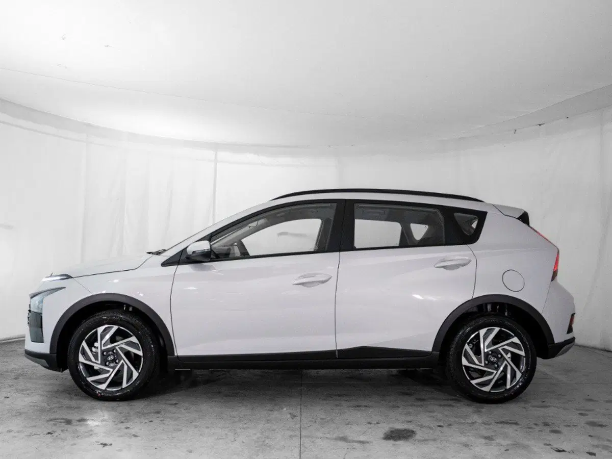 Hyundai Bayon nuova a Macerata (2)