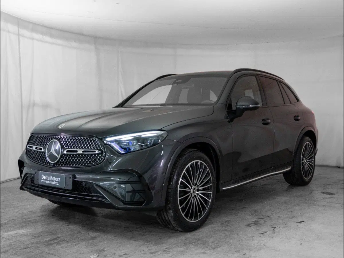 Mercedes-Benz GLC SUV nuova a Macerata