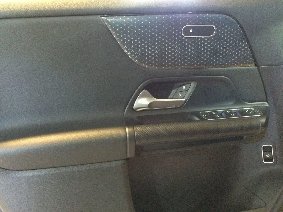 Mercedes-Benz GLA SUV usata a Caserta (10)