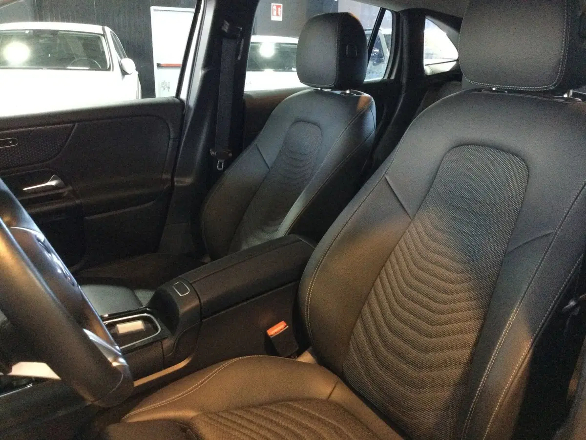 Mercedes-Benz GLA SUV usata a Caserta (13)