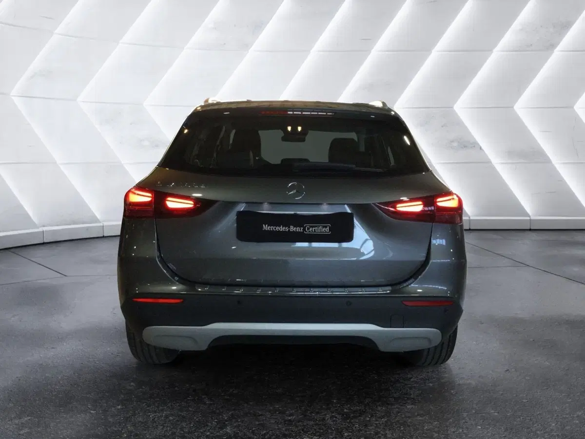 Mercedes-Benz GLA SUV usata a Caserta (6)