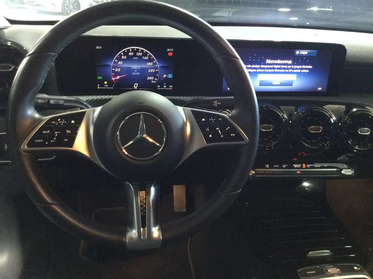 Mercedes-Benz Classe A usata a Caserta (9)