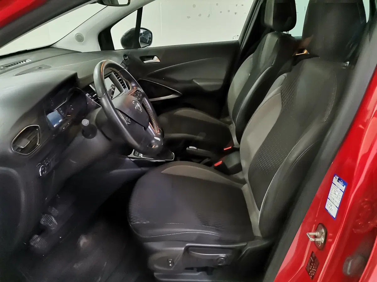 Opel Crossland X usata a Salerno (9)