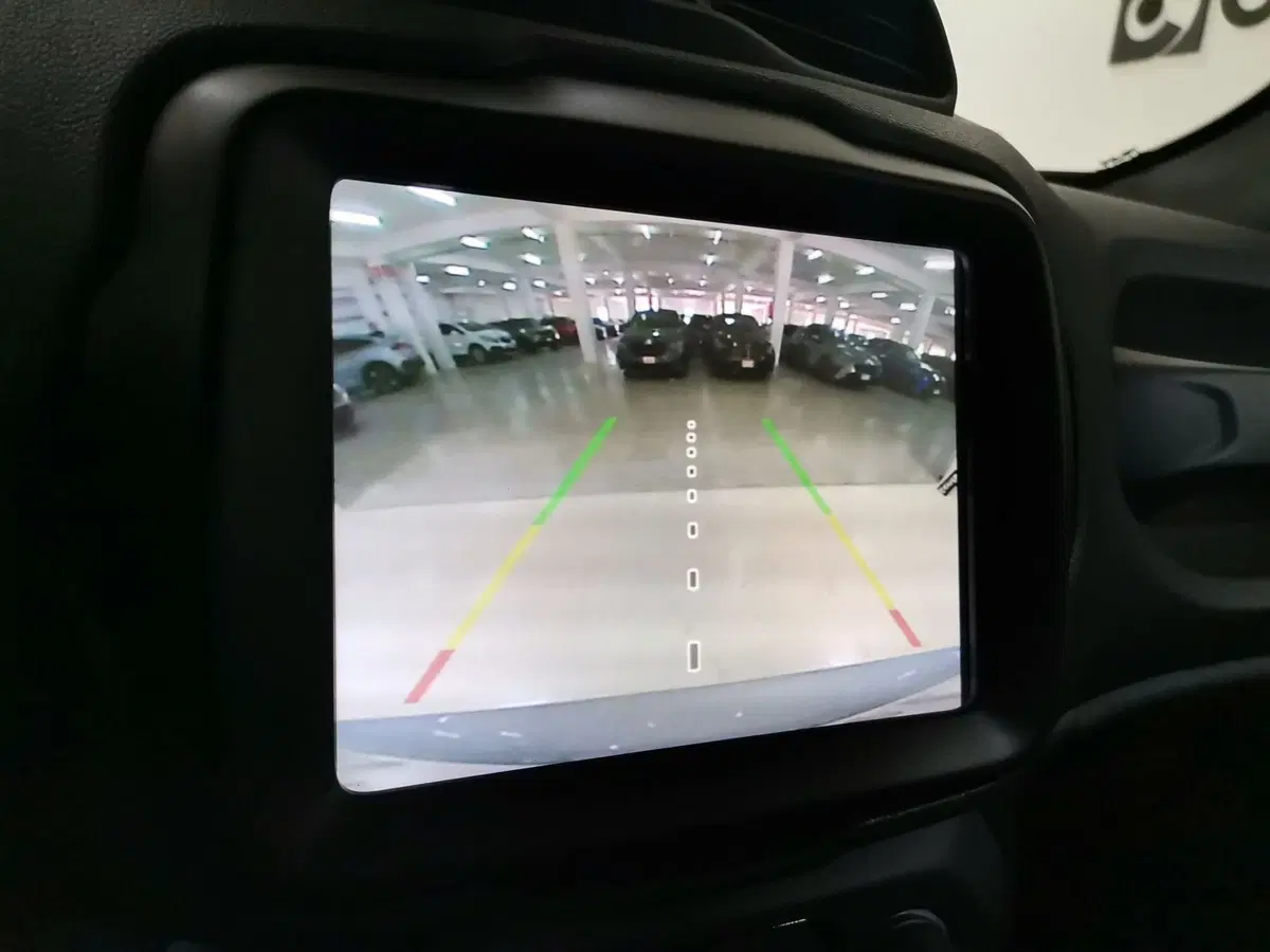 Jeep Renegade usata a Salerno (11)