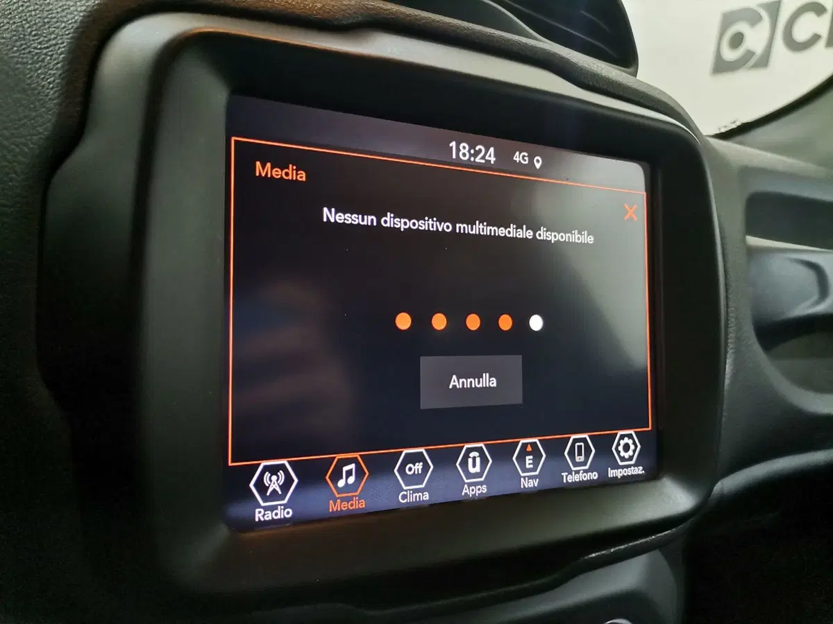 Jeep Renegade usata a Salerno (15)