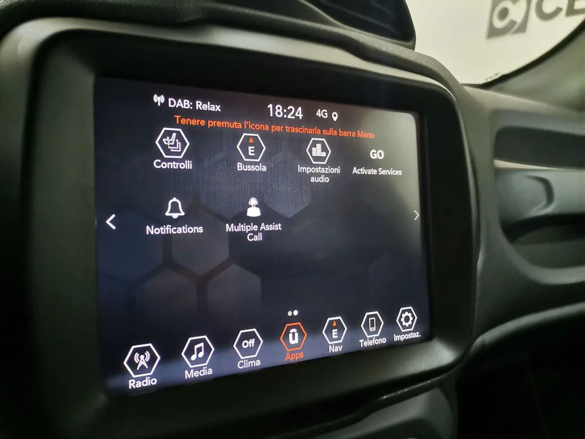 Jeep Renegade usata a Salerno (18)