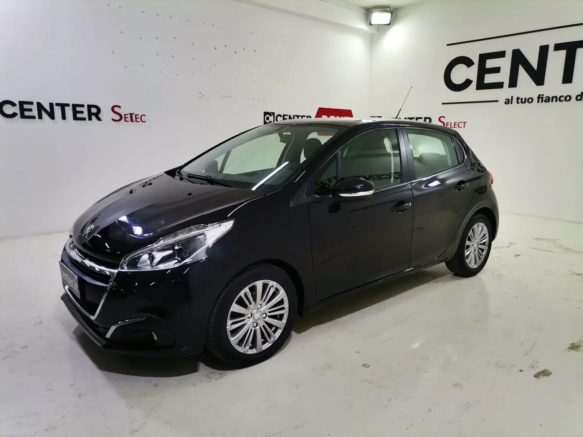 Peugeot 208 usata a Salerno
