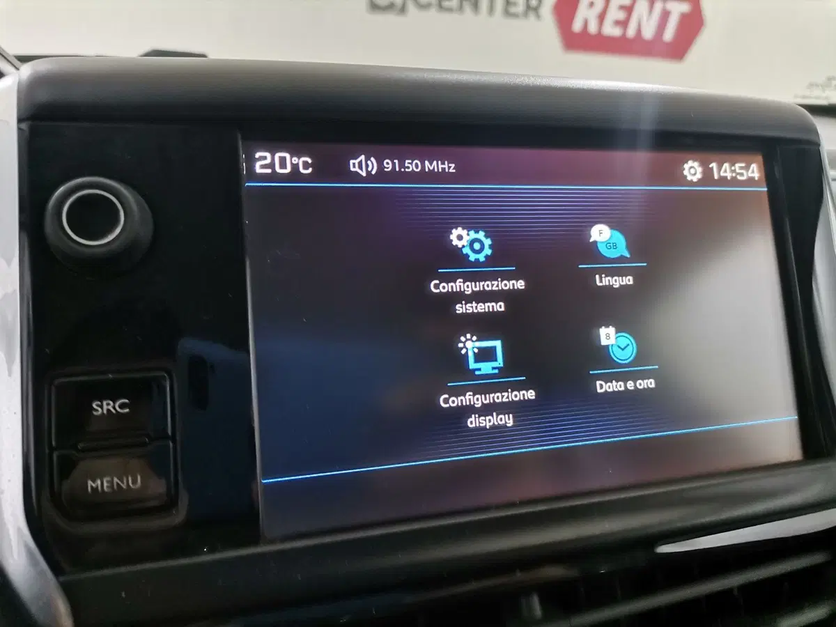 Peugeot 208 usata a Salerno (18)