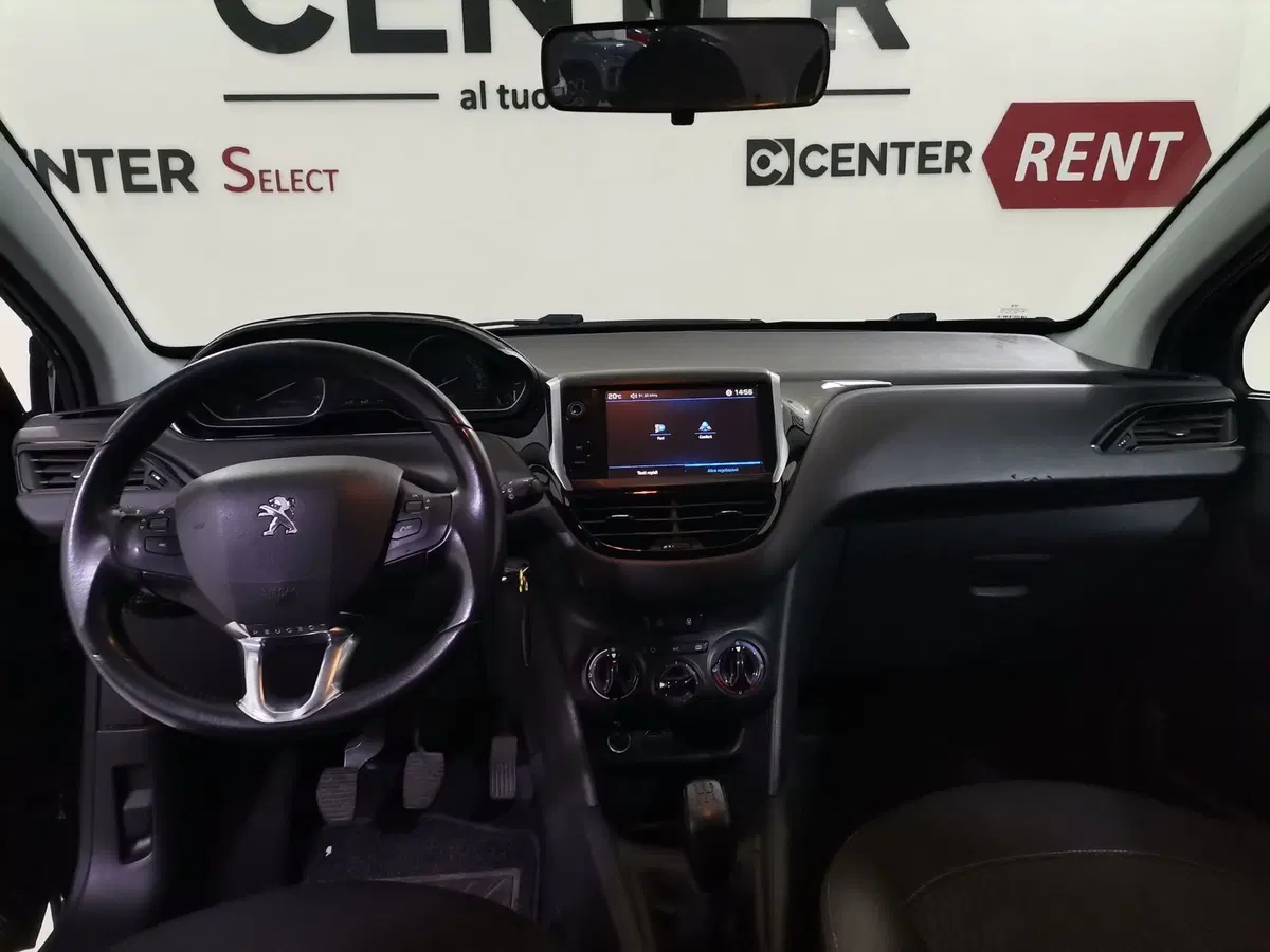 Peugeot 208 usata a Salerno (7)