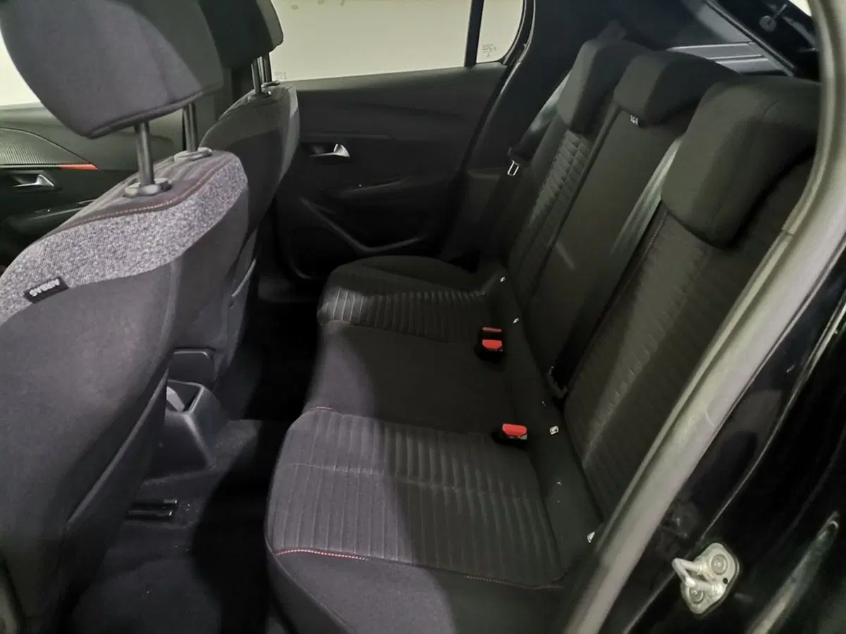 Peugeot 2008 usata a Salerno (10)