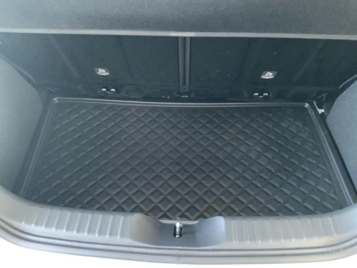 Toyota Aygo X usata a Perugia (7)