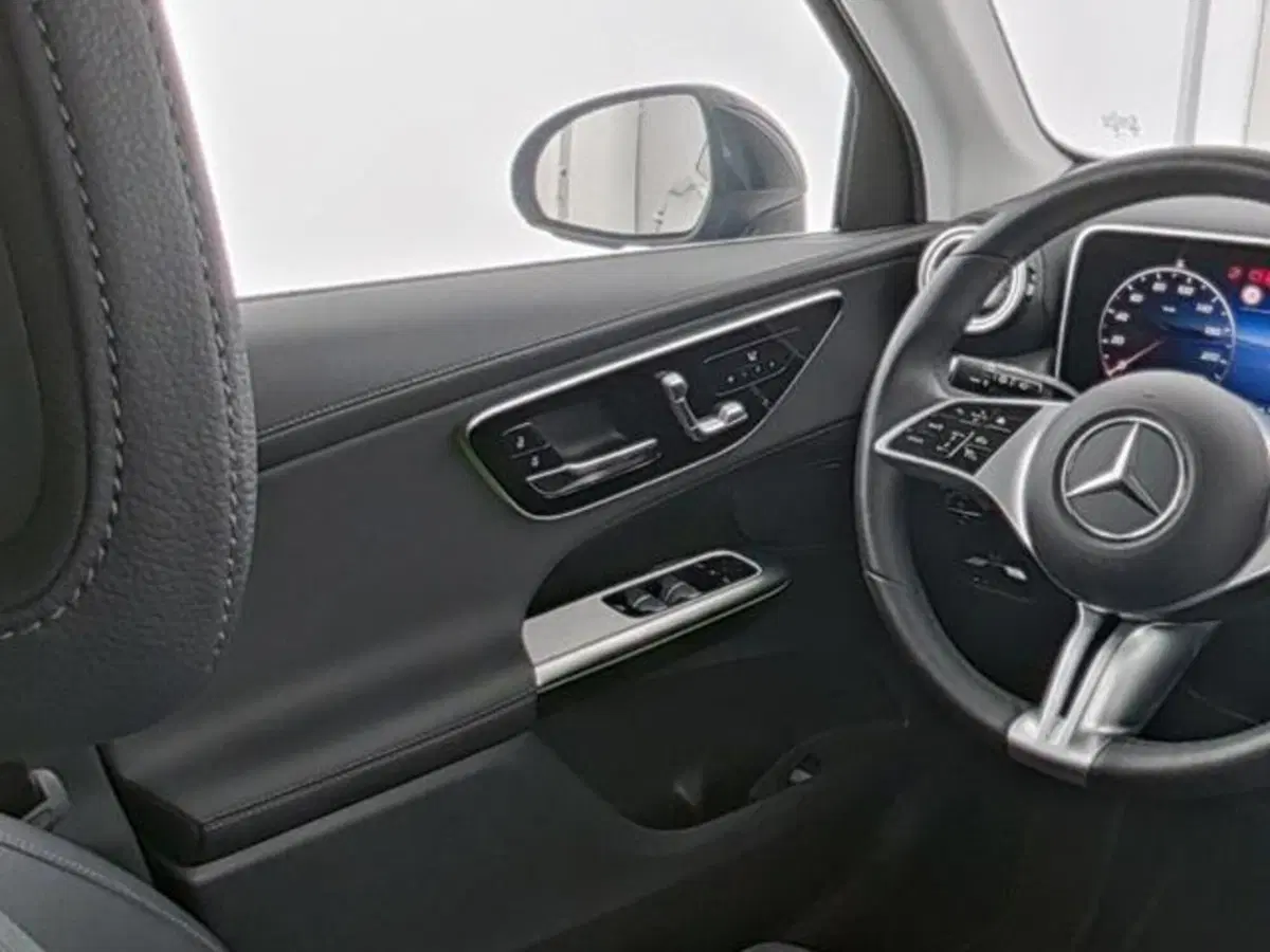 Mercedes-Benz GLC usata a Milano (8)