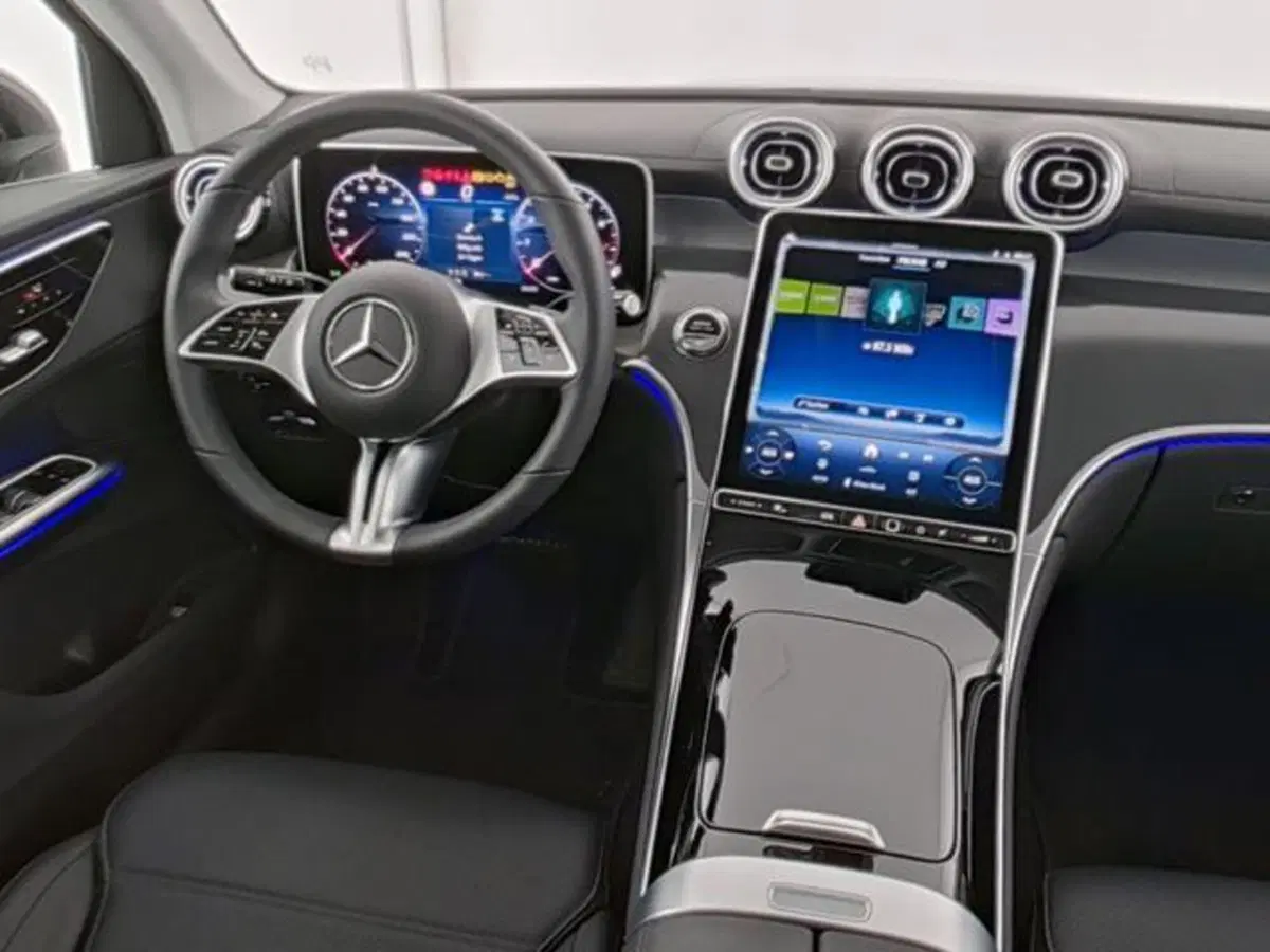 Mercedes-Benz GLC Coupé usata a Milano (5)