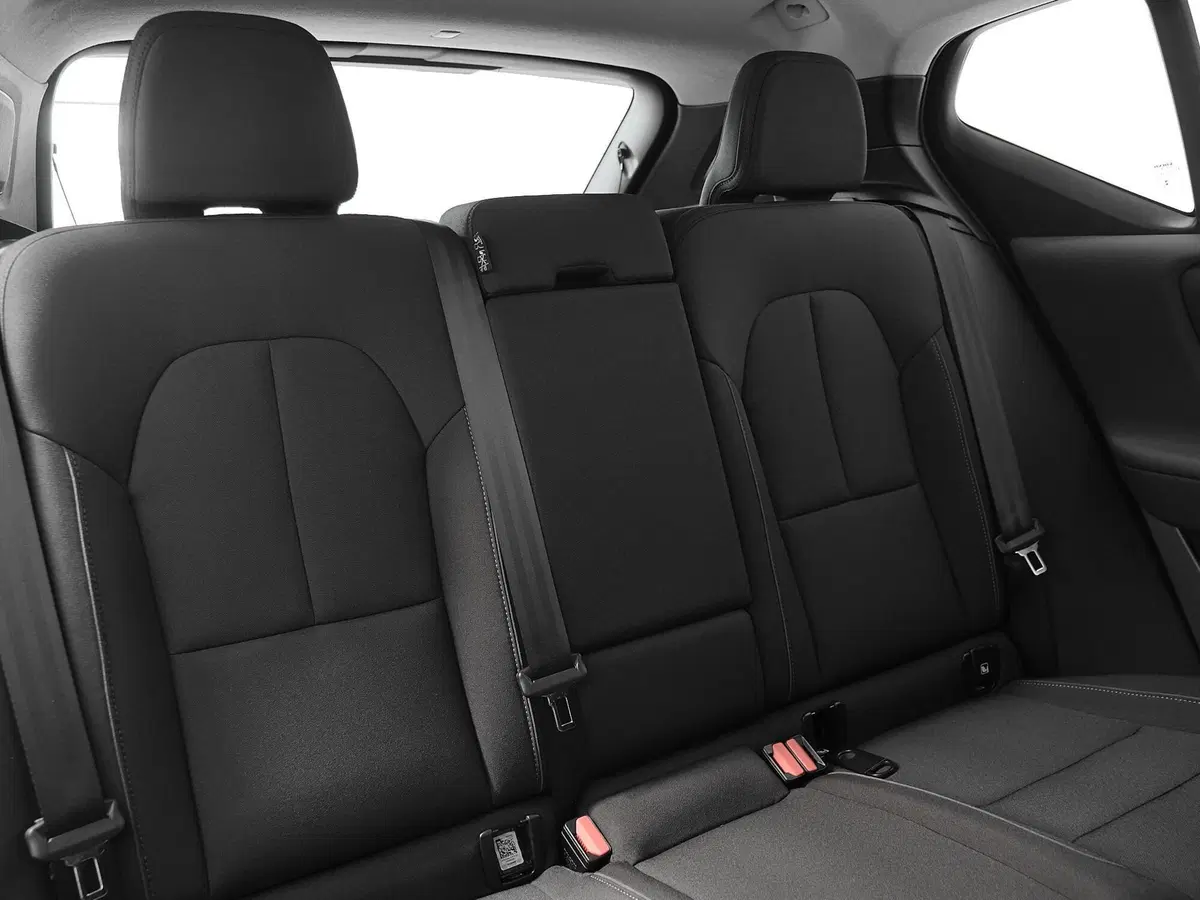 Volvo XC40 usata a Prato (18)