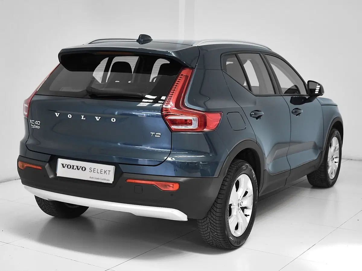 Volvo XC40 usata a Prato (4)