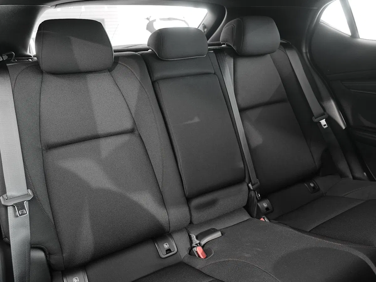Mazda Mazda3 Hatchback nuova a Prato (16)