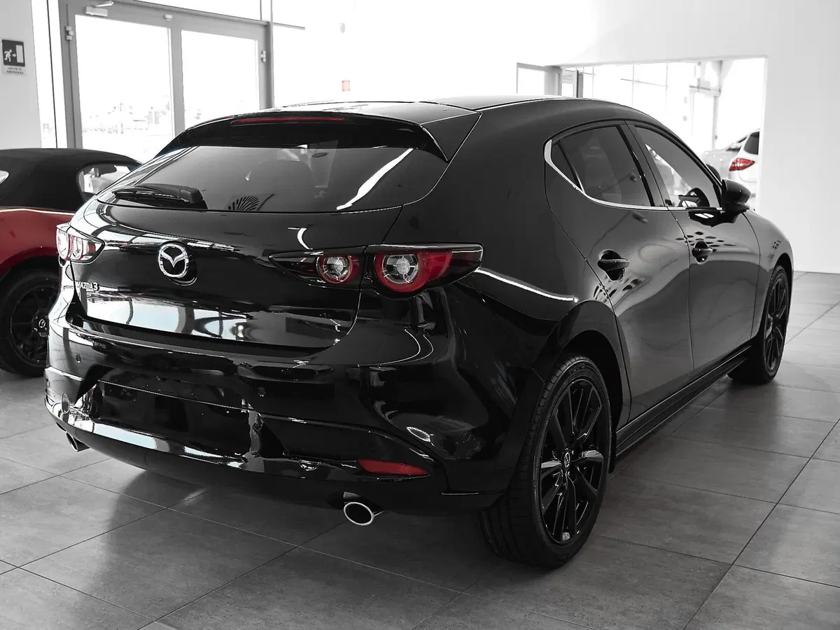 Mazda Mazda3 Hatchback nuova a Prato (5)