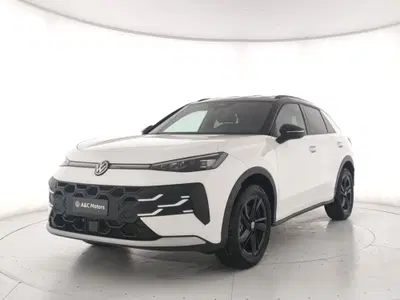 Volkswagen T-Roc 1.5 etsi Style 150cv dsg nuova a Torre Annunziata