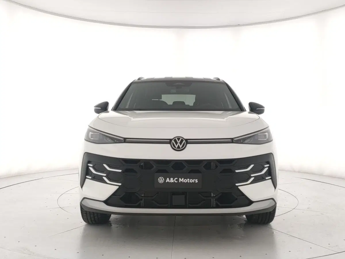 Volkswagen T-Roc nuova a Napoli (2)
