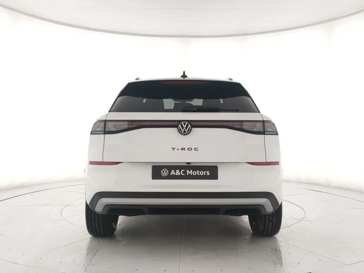 Volkswagen T-Roc nuova a Napoli (4)