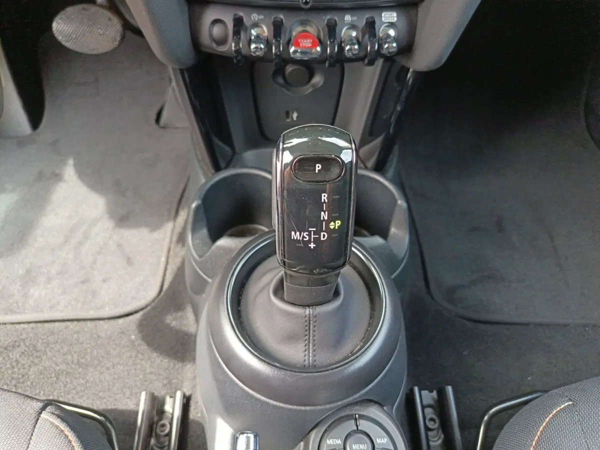 MINI Mini usata a Caserta (5)
