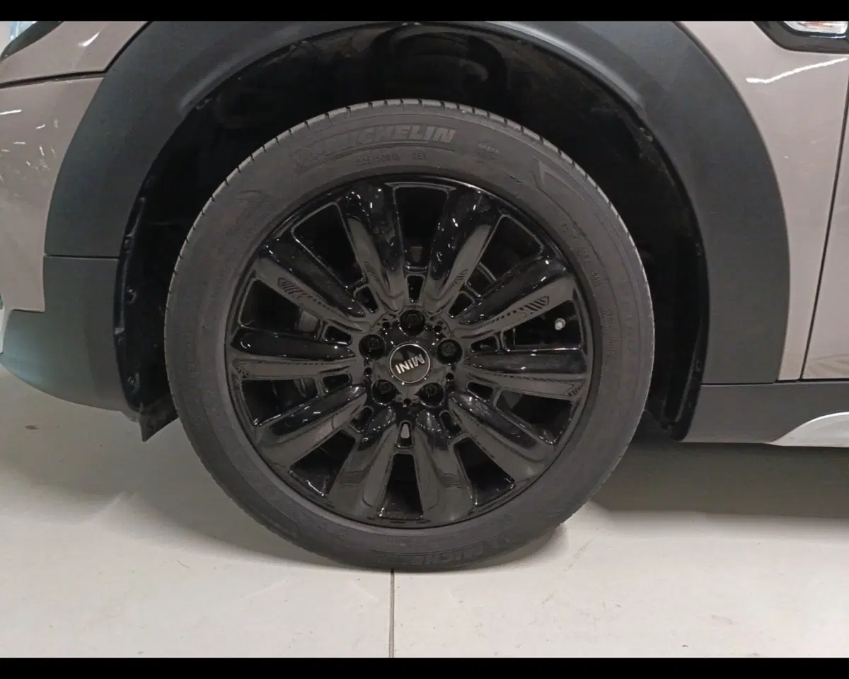 MINI Mini Countryman usata a Caserta (8)