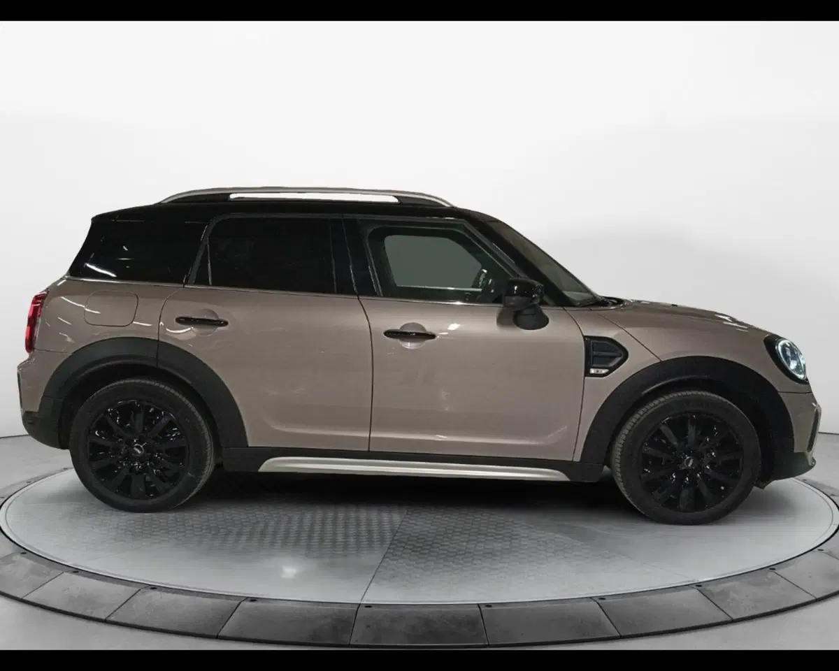 MINI Mini Countryman usata a Caserta (4)