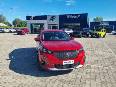 Peugeot 2008 PureTech 130 S&amp;S Allure del 2020 usata a Lucca