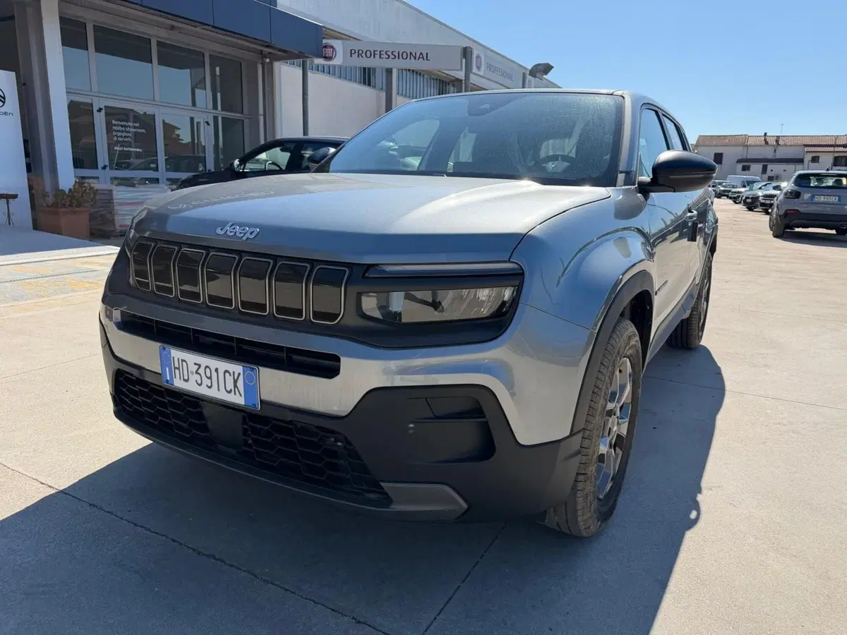 Jeep Avenger nuova a Frosinone (2)