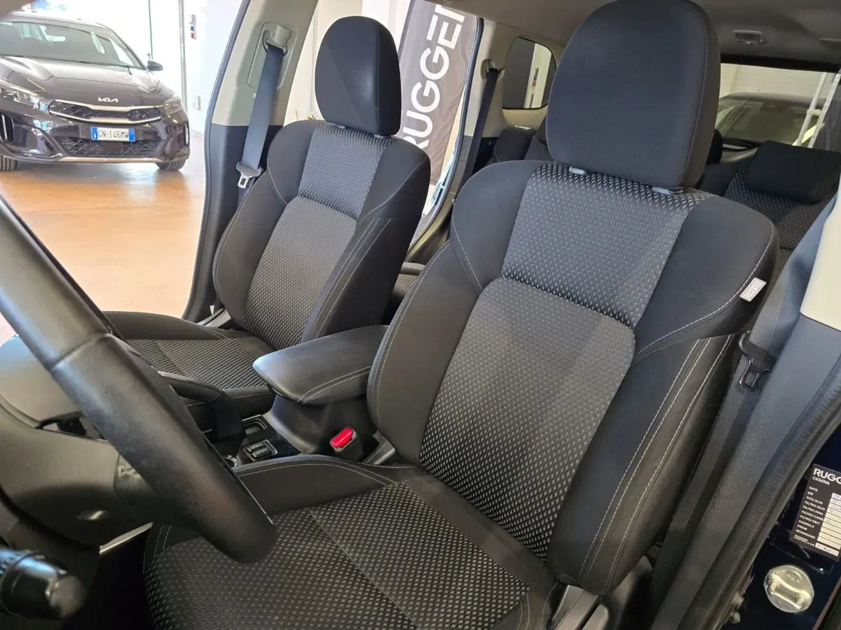 Mitsubishi Outlander usata a Rimini (9)