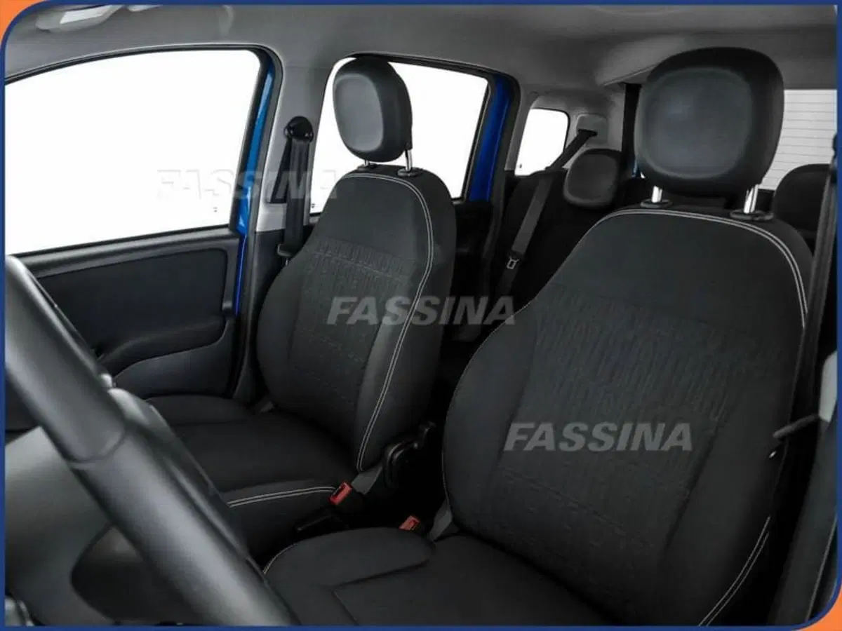 Fiat Panda Cross usata a Milano (7)