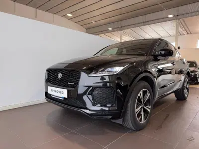 Jaguar E-Pace 2.0D I4 163 CV R-Dynamic S del 2023 usata a Venezia