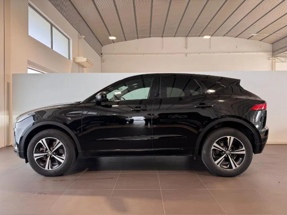 Jaguar E-Pace usata a Venezia (2)
