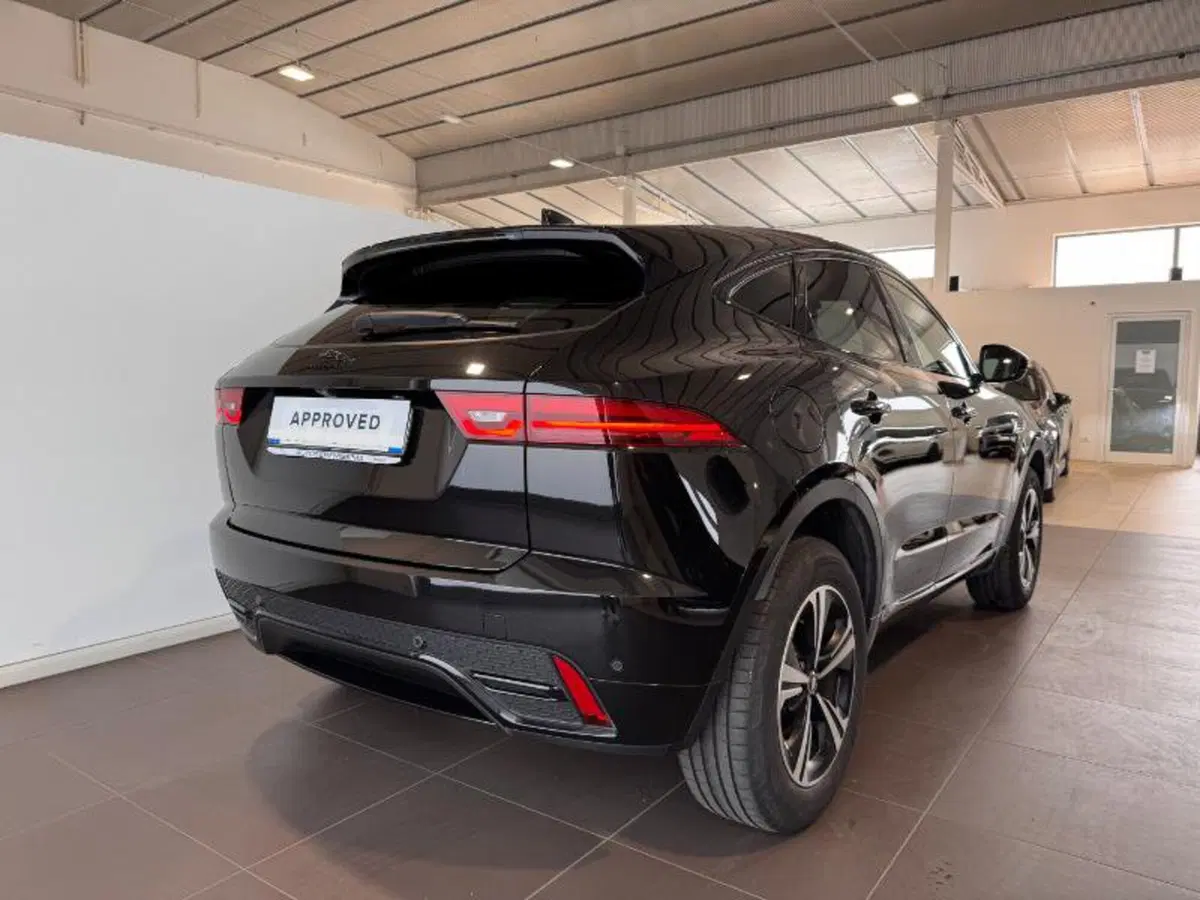 Jaguar E-Pace usata a Venezia (5)