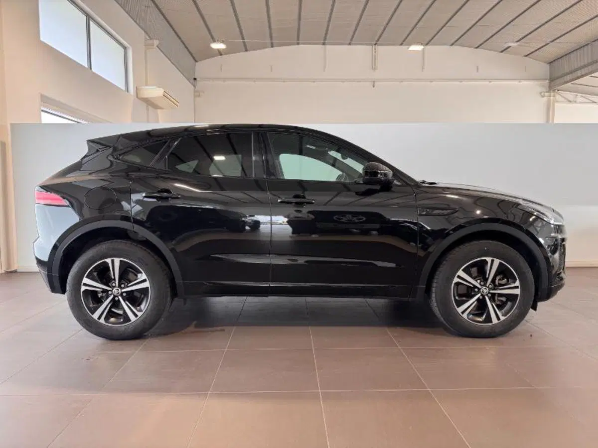 Jaguar E-Pace usata a Venezia (6)