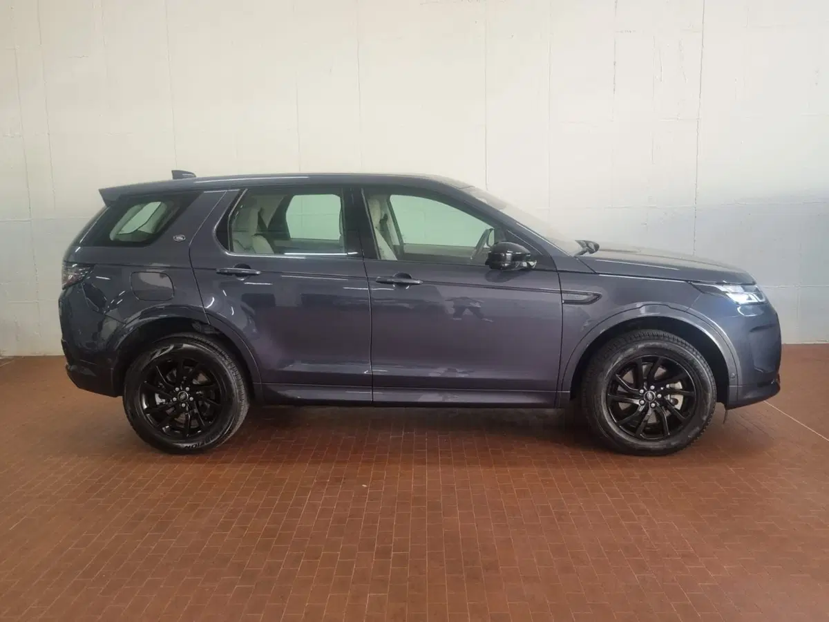 Land Rover Discovery Sport usata a Brescia (6)