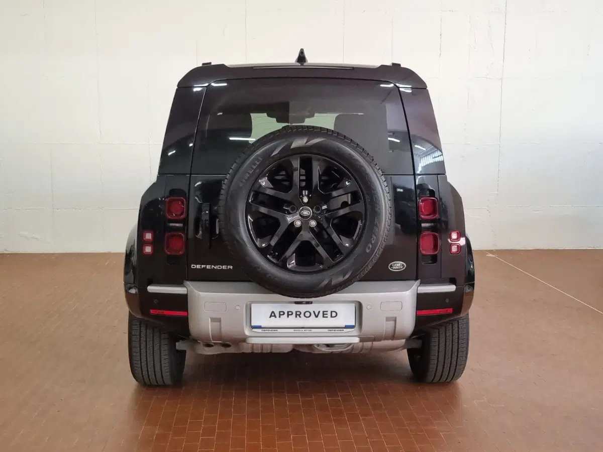 Land Rover Defender usata a Brescia (7)