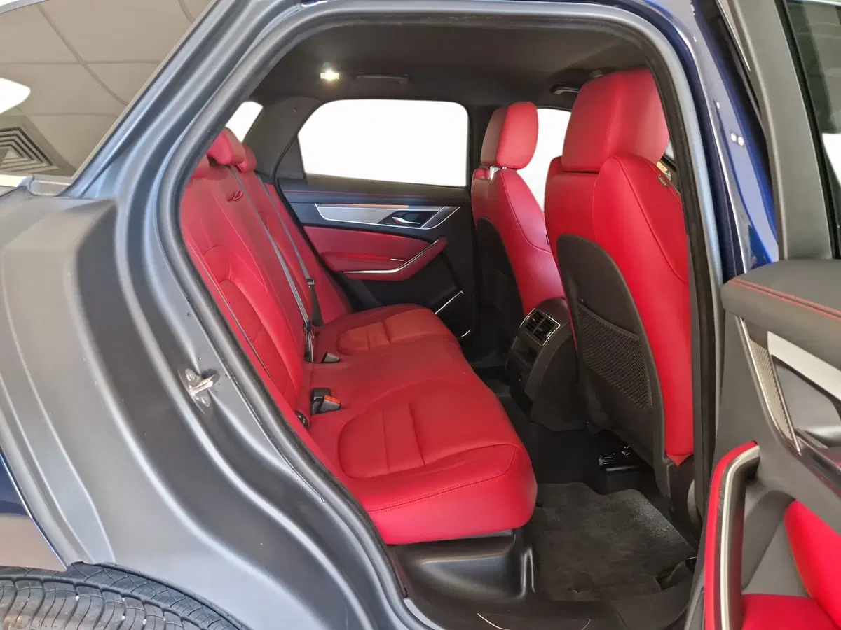 Jaguar F-Pace usata a Modena (5)