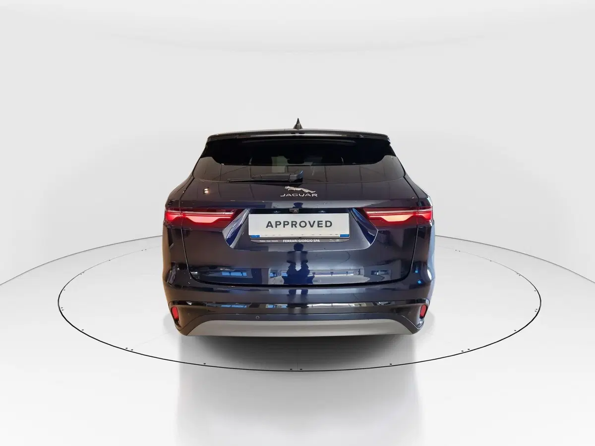 Jaguar F-Pace usata a Modena (7)