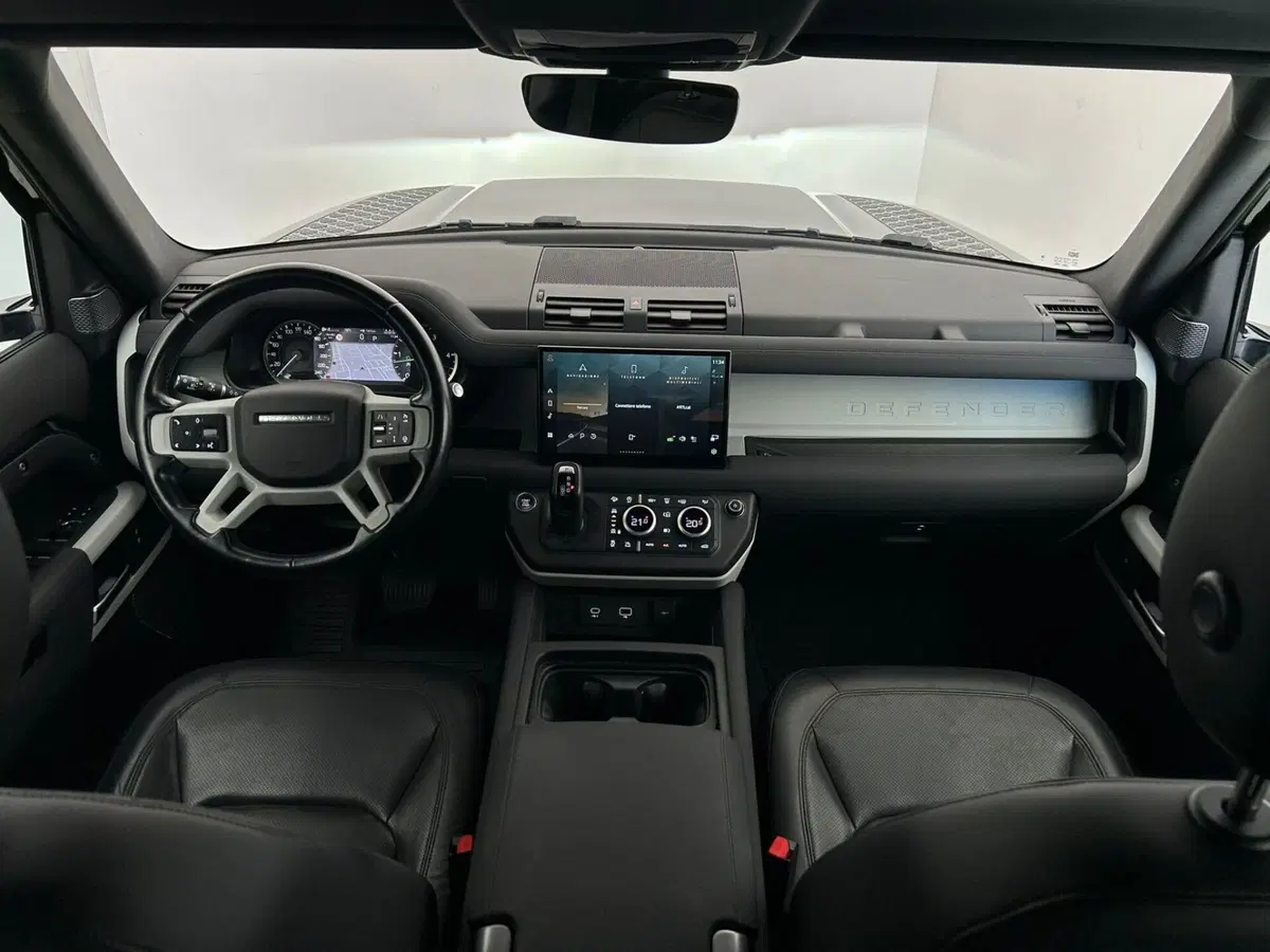 Land Rover Defender usata a Ferrara (4)