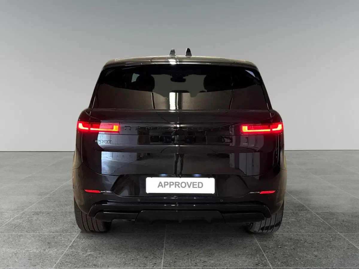 Land Rover Range Rover Sport nuova a Trento (7)