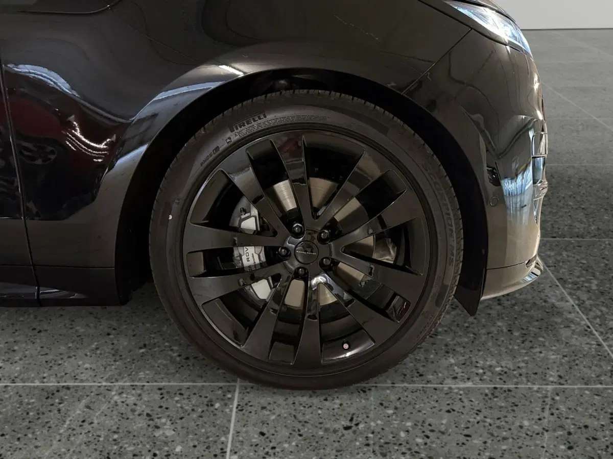 Land Rover Range Rover Sport nuova a Trento (9)