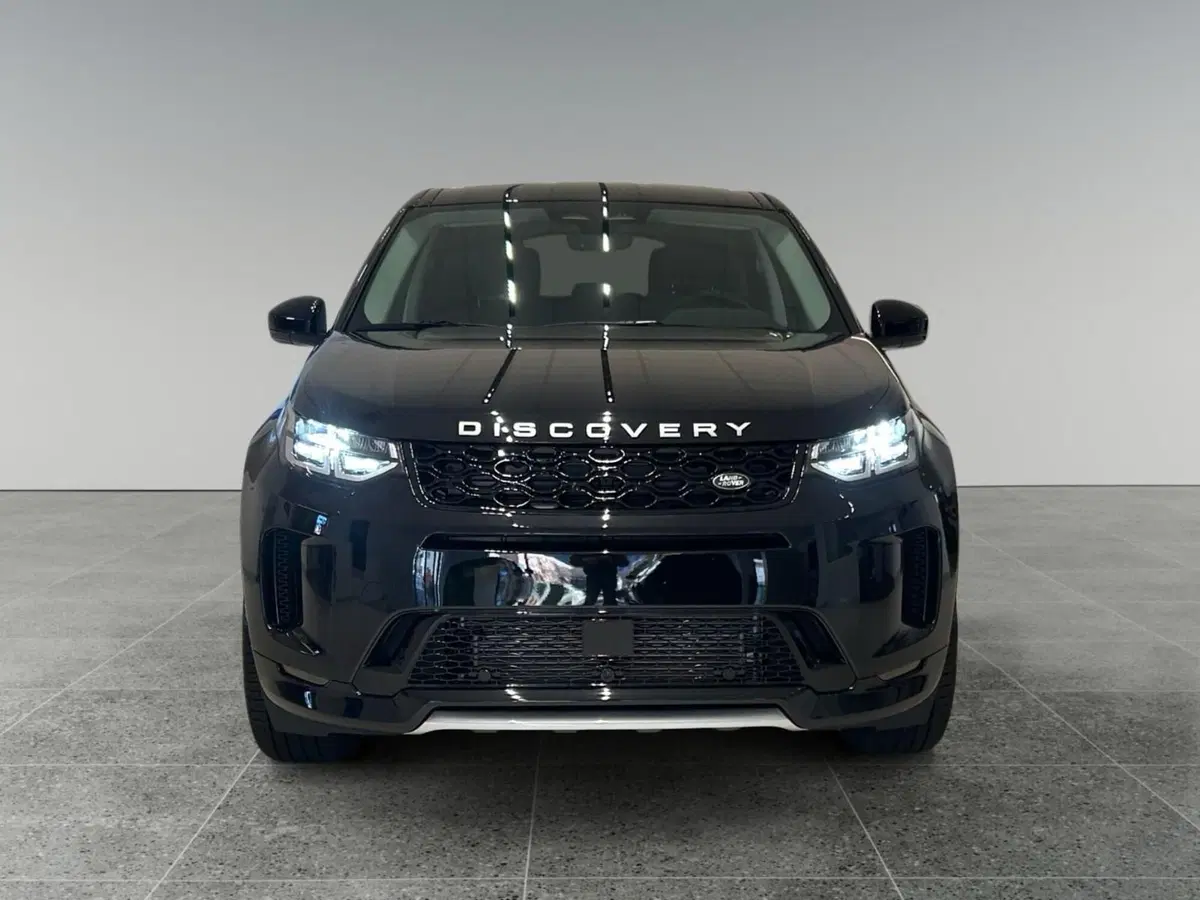 Land Rover Discovery Sport nuova a Trento (8)