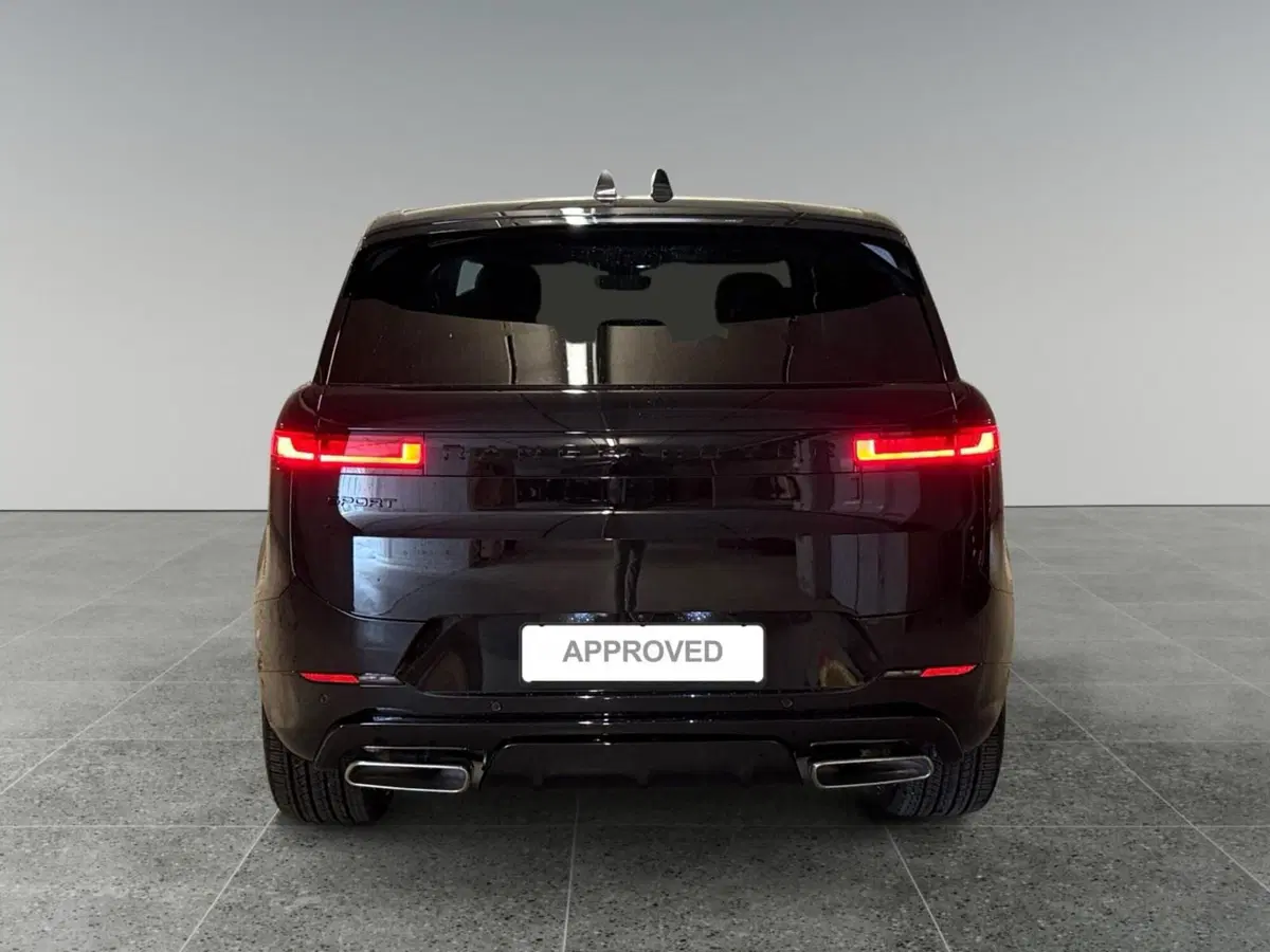Land Rover Range Rover Sport nuova a Trento (7)