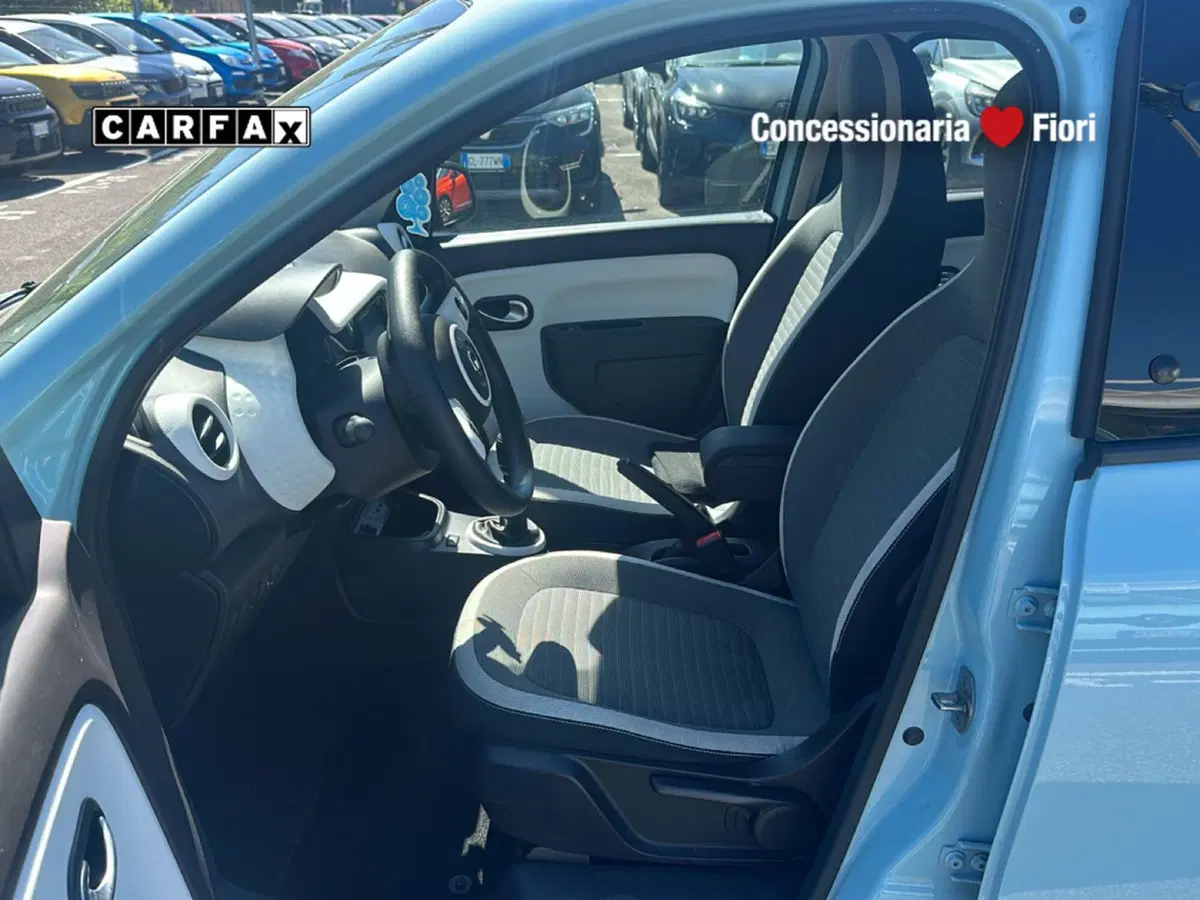 Renault Twingo usata a Roma (12)