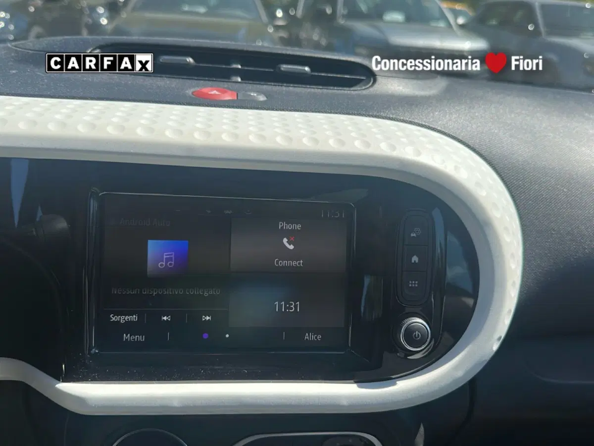 Renault Twingo usata a Roma (15)